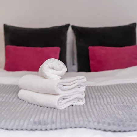 דירה Morsztynowska With Mezzanine By Bookinghost