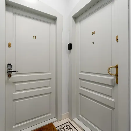 Morsztynowska With Mezzanine By Bookinghost