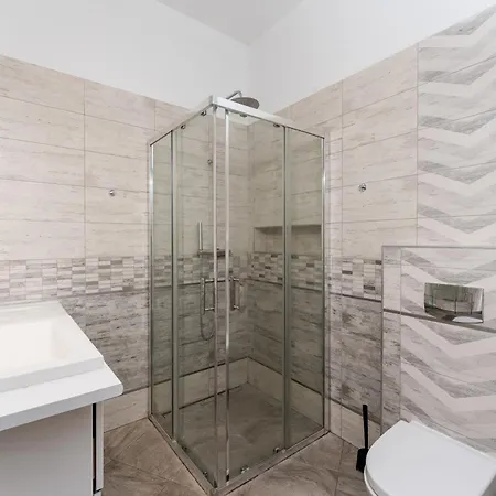 Morsztynowska With Mezzanine By Bookinghost Apartamento Cracóvia